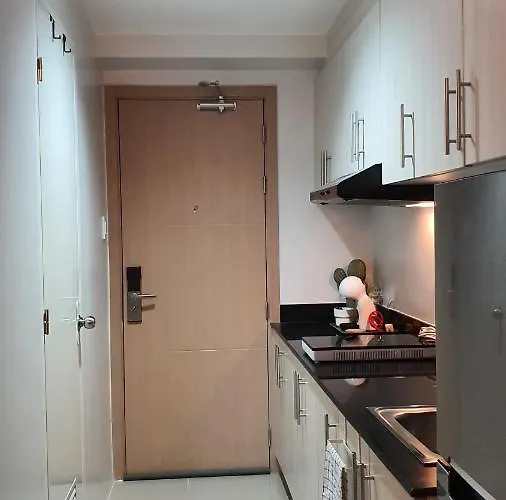 Apartment The New At Sea Residences